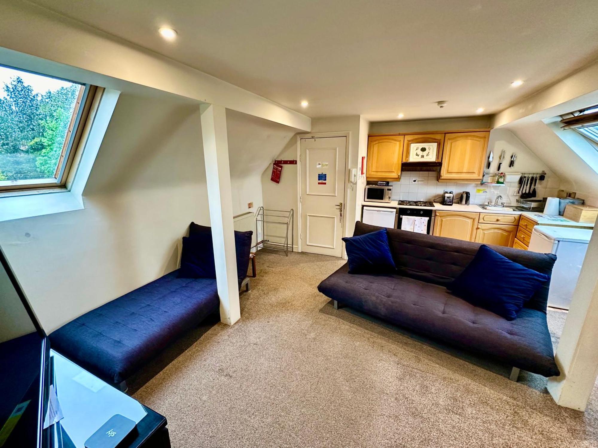 Pound Corner Appartement Godalming Buitenkant foto